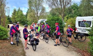 groupe cyclistes camping castelnau montratier